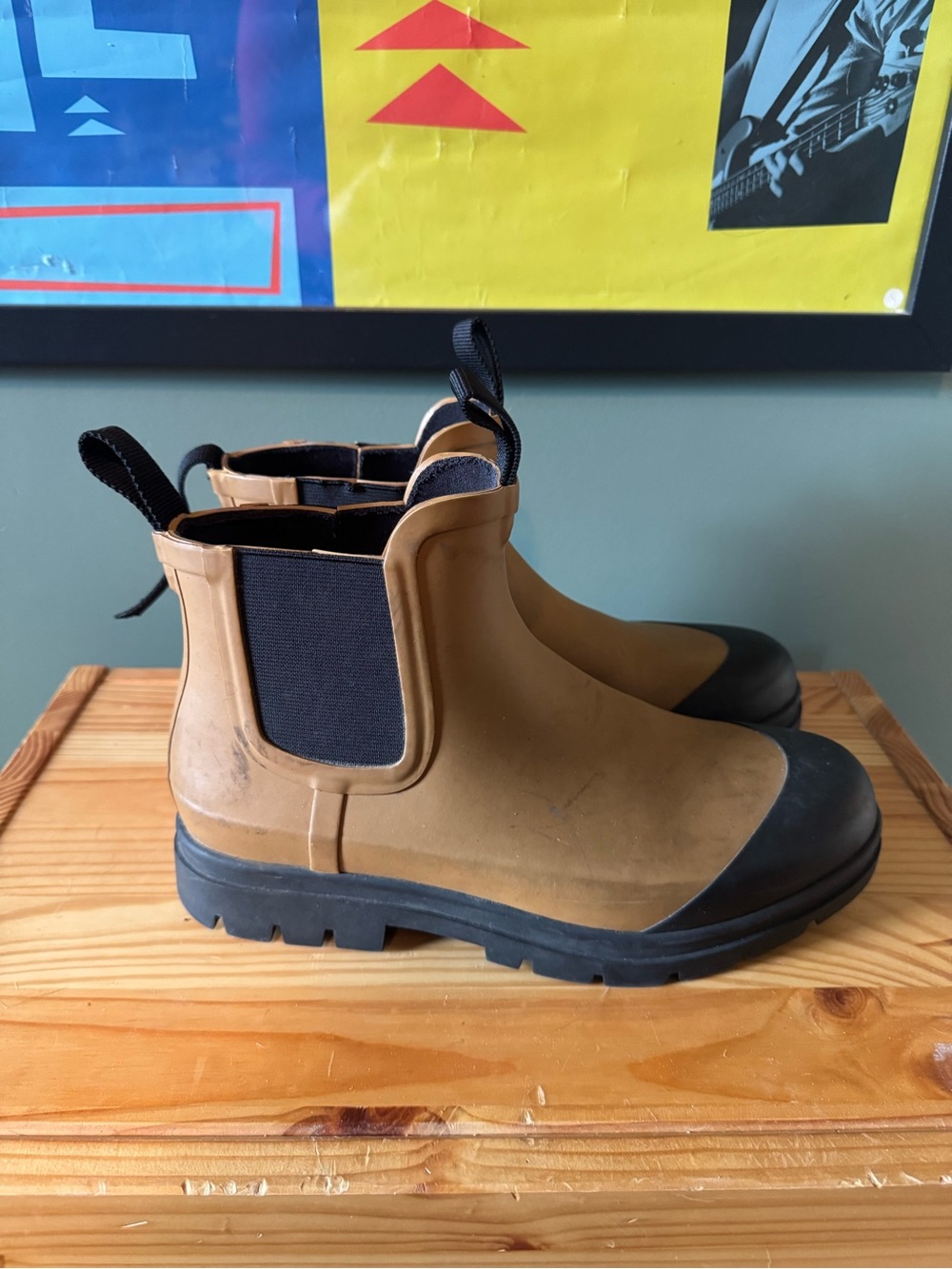 Everlane Chelsea Rain Boots in Brown and Black - Picture 3 of 3